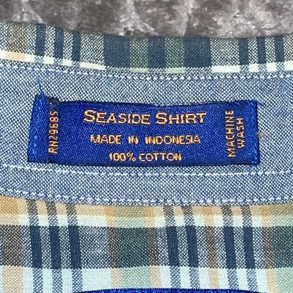 Pendleton Short Sleeve Button Down Seaside Shirt.… - image 4